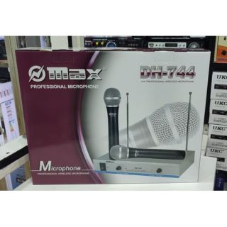 Omax professional wireless microphone 2 mics DH - 744 Public Address Microphone
